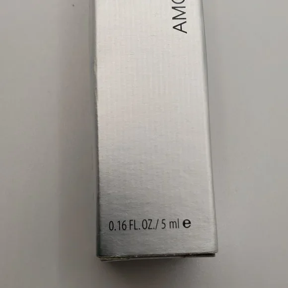 3/$20 Amore Pacific The Essential Creme Fluid Rich Lightweight Moisturizer .16oz - Picture 2 of 8